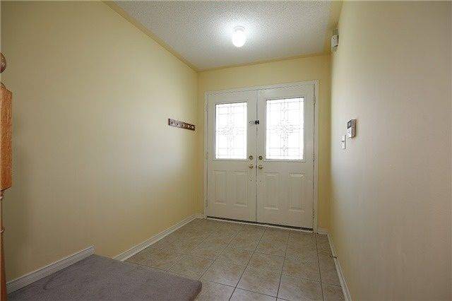Caledon, ON L7E 2Y8,18 Silvervalley DR