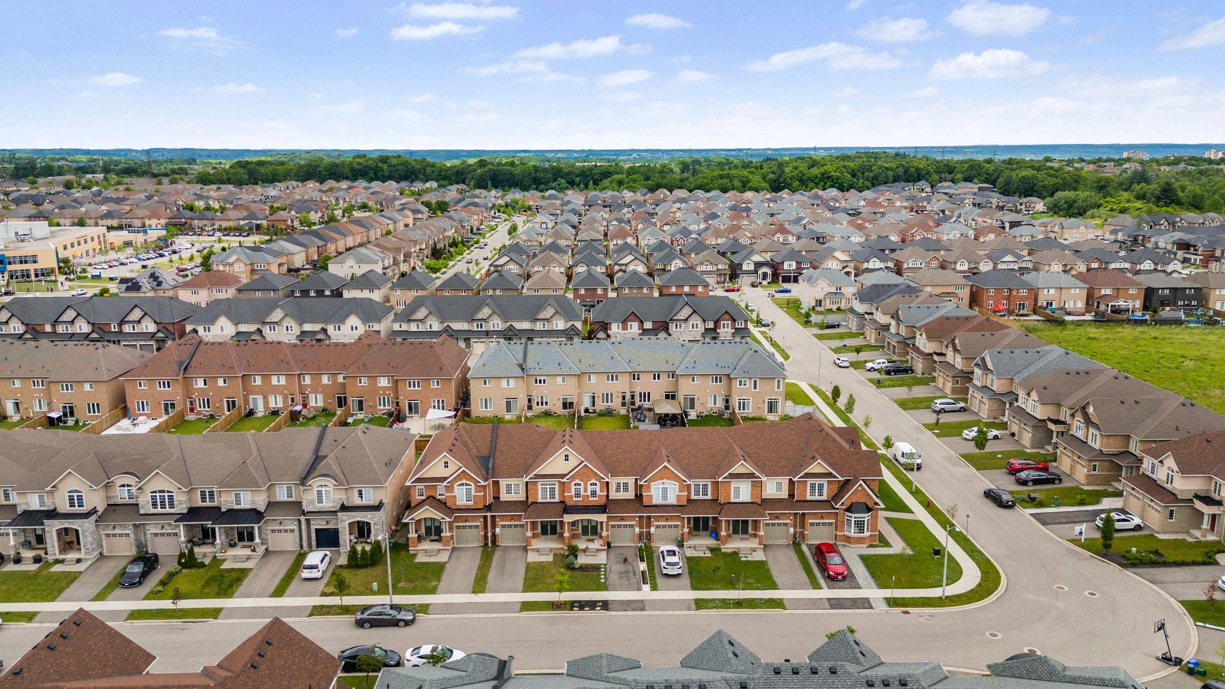Hamilton, ON L9K 0H8,29 Heming TRL