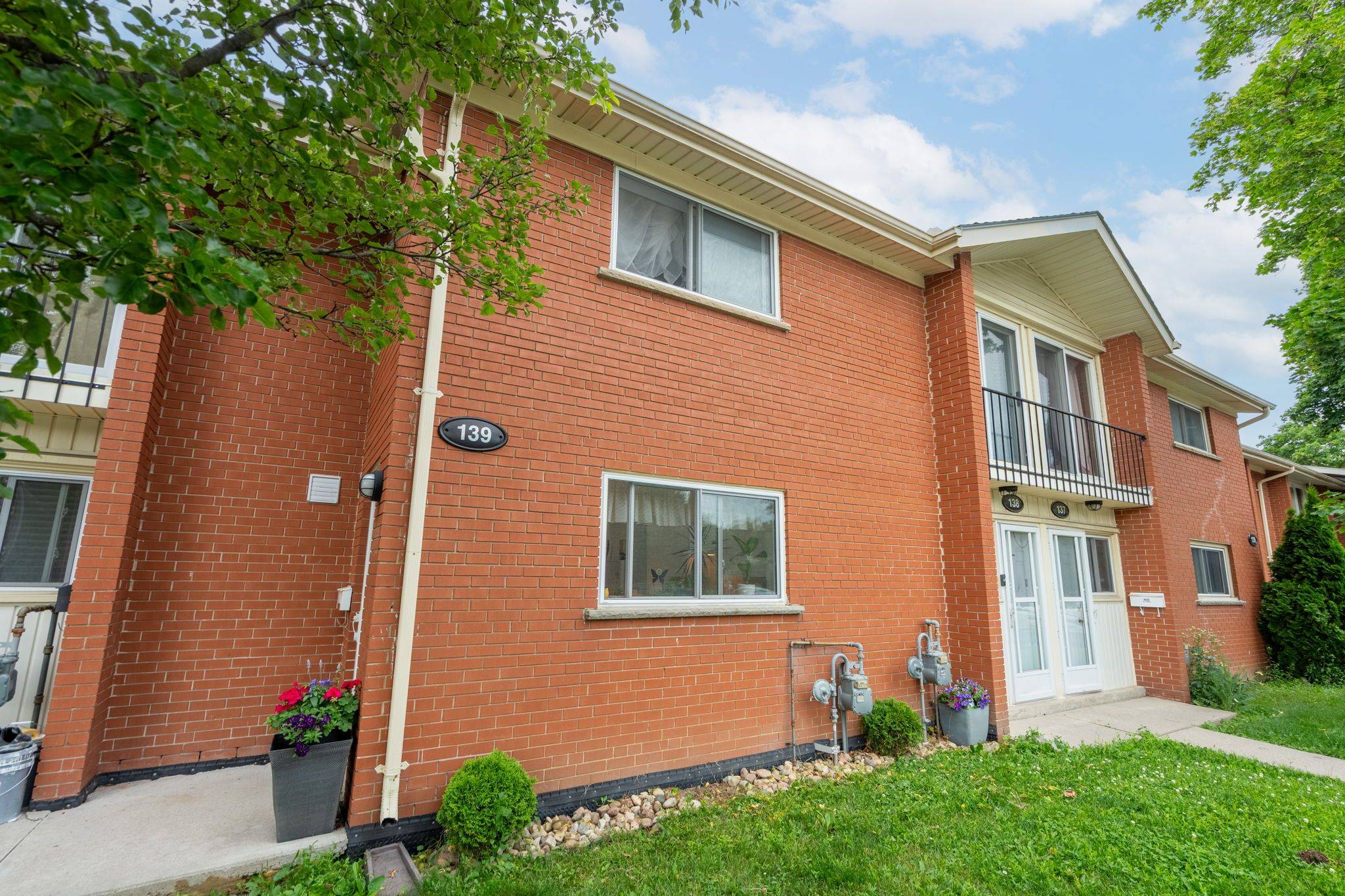 London East, ON N5Y 1V4,1090 Kipps LN #139
