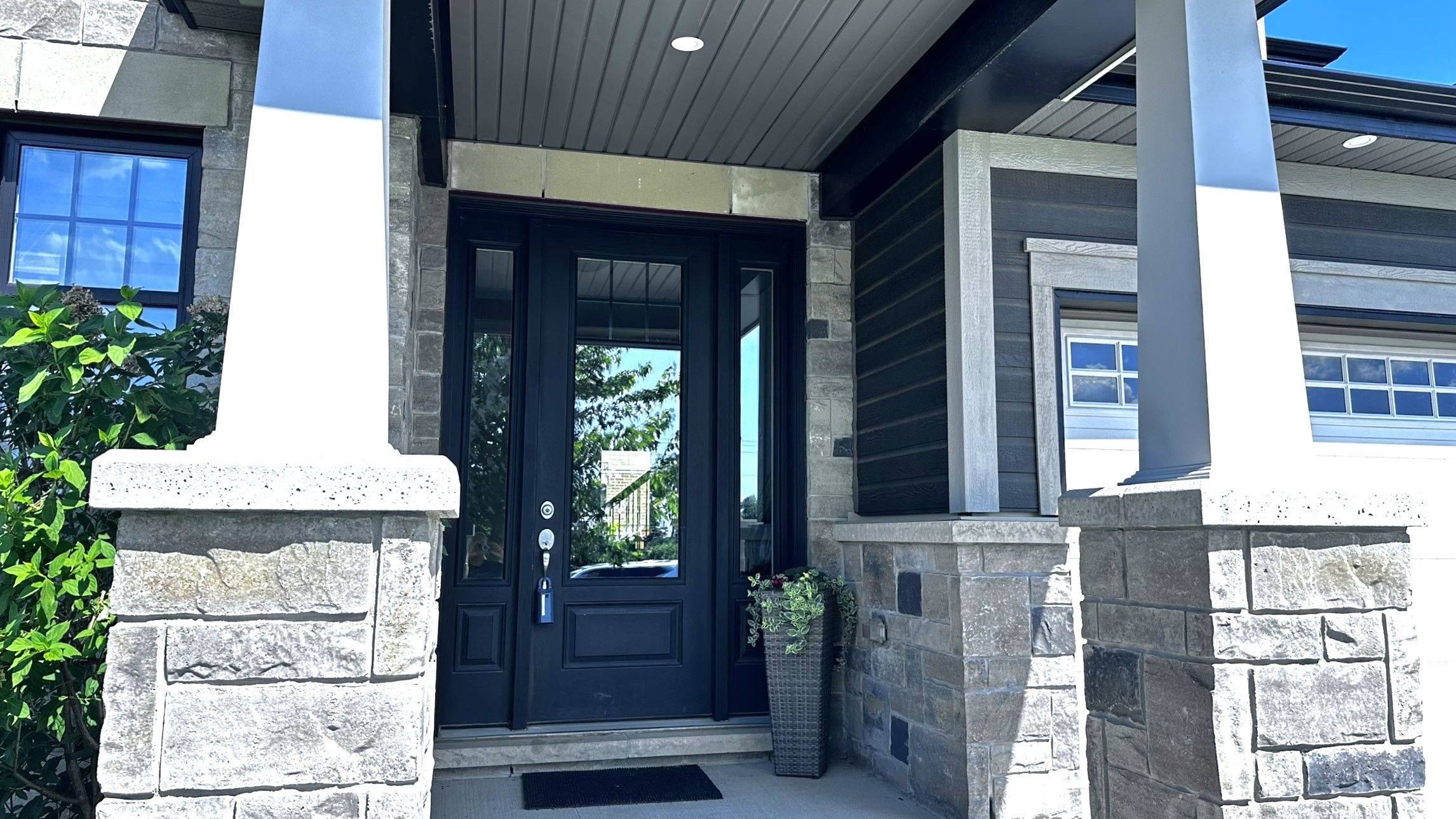 Manotick - Kars - Rideau Twp And Area, ON K4M 0G3,845 Percival CRES