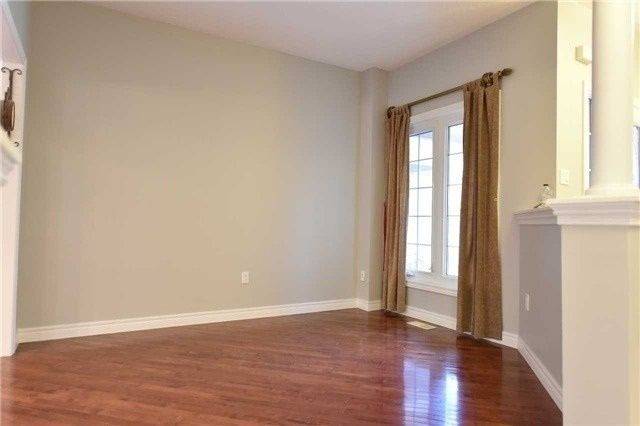 Aurora, ON L4G 7E6,55 Ballymore DR