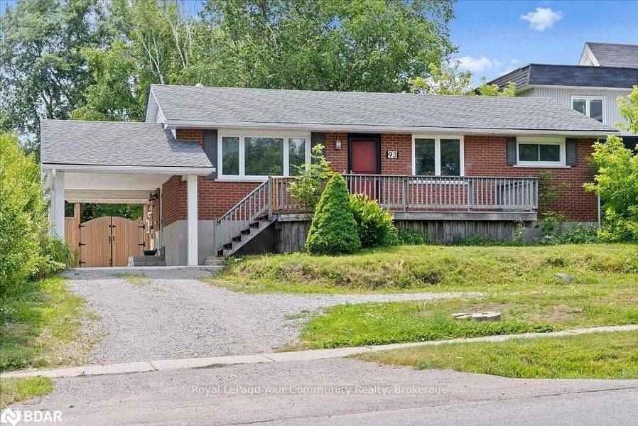 Orillia, ON L3V 6E2,93 Westmount DR S #Lower