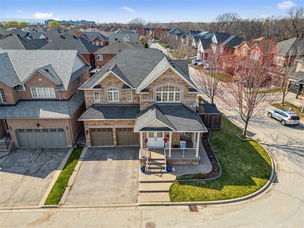 Burlington, ON L7L 7N3,5443 Jacada RD