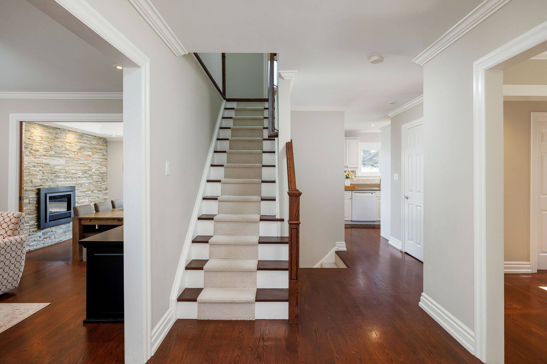 Oakville, ON L6J 5W6,2358 Canso RD