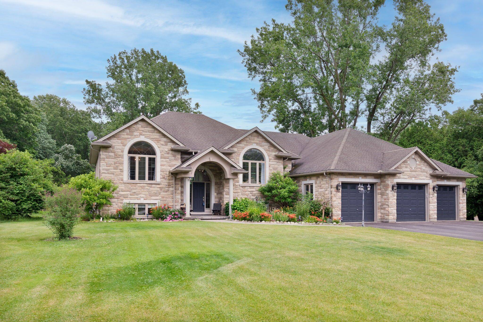 West Elgin, ON N0L 2P0,24677 Pioneer Line