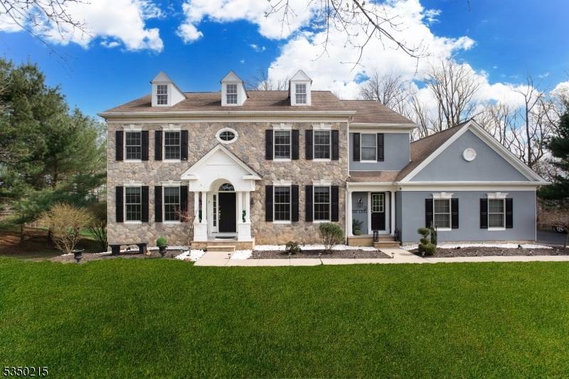 Green Brook Twp., NJ 08812,9 Oak Ln