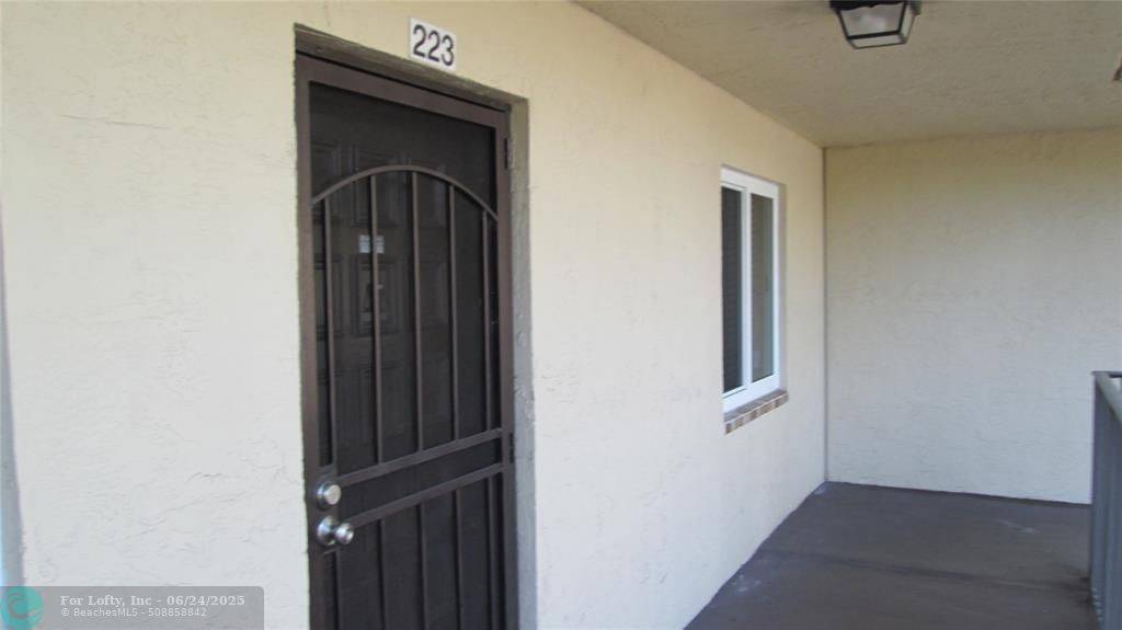 Lauderdale Lakes, FL 33319,3321 NW 47th Terrace  #223
