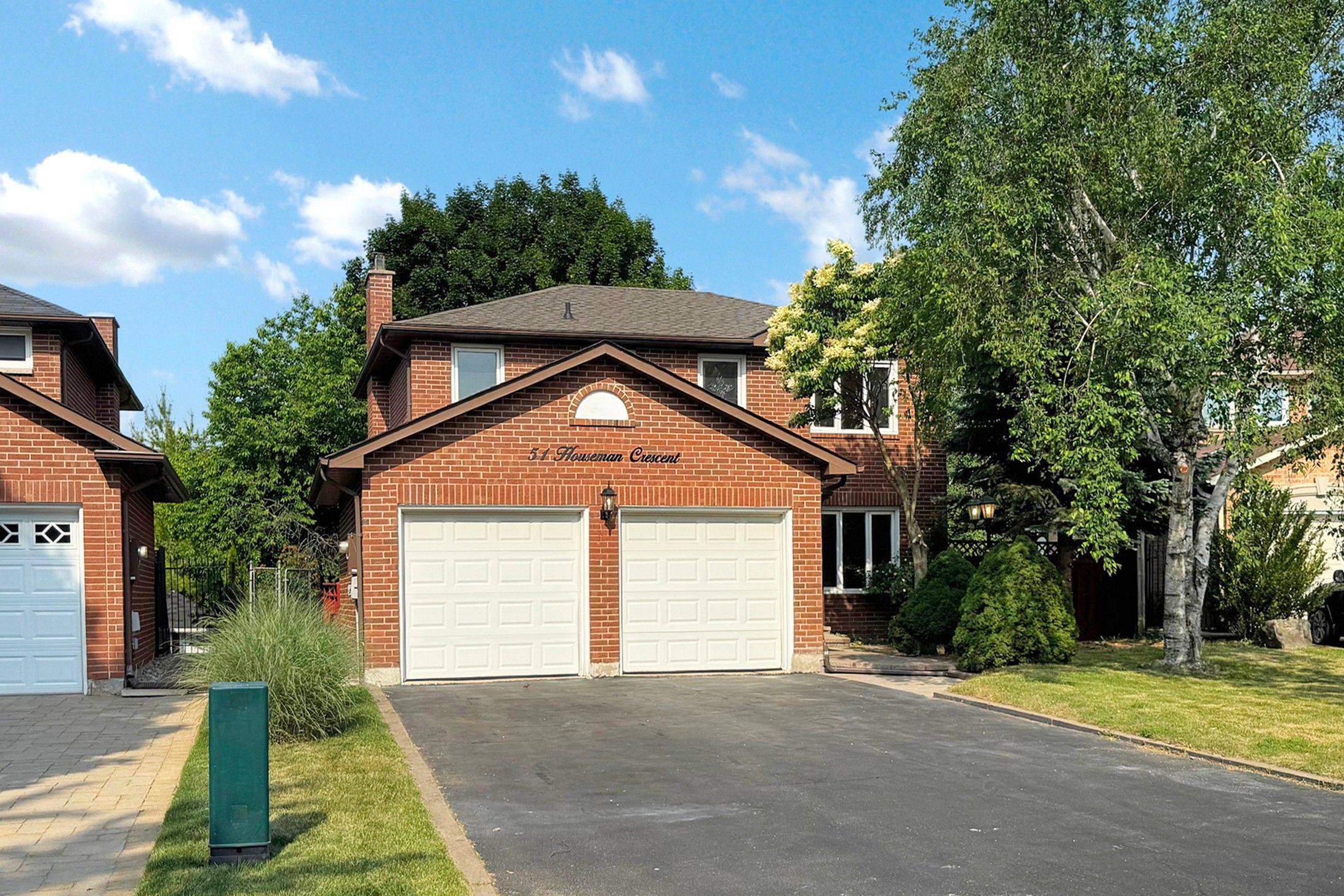 Richmond Hill, ON L4C 7R9,51 Houseman CRES #Main Floor