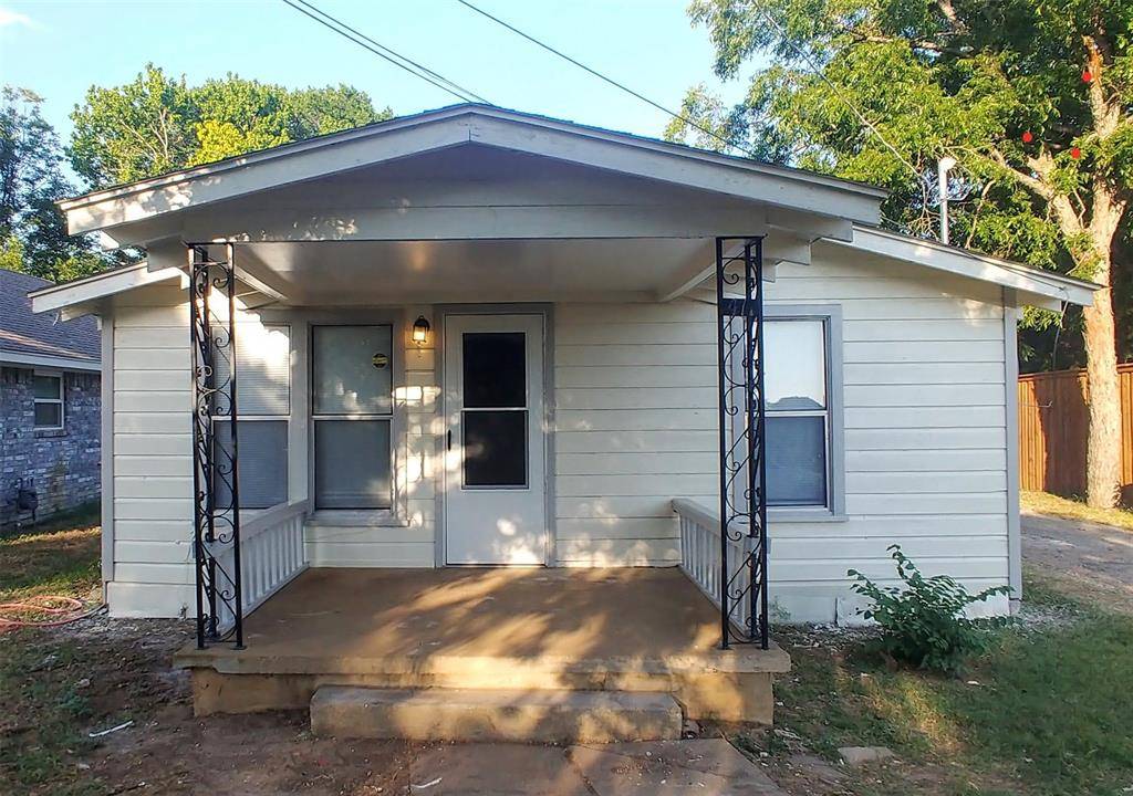 Denton, TX 76205,411 S Bradshaw Street