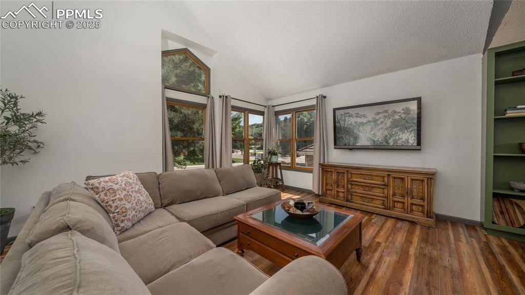 Colorado Springs, CO 80918,3845 Saddle Rock RD