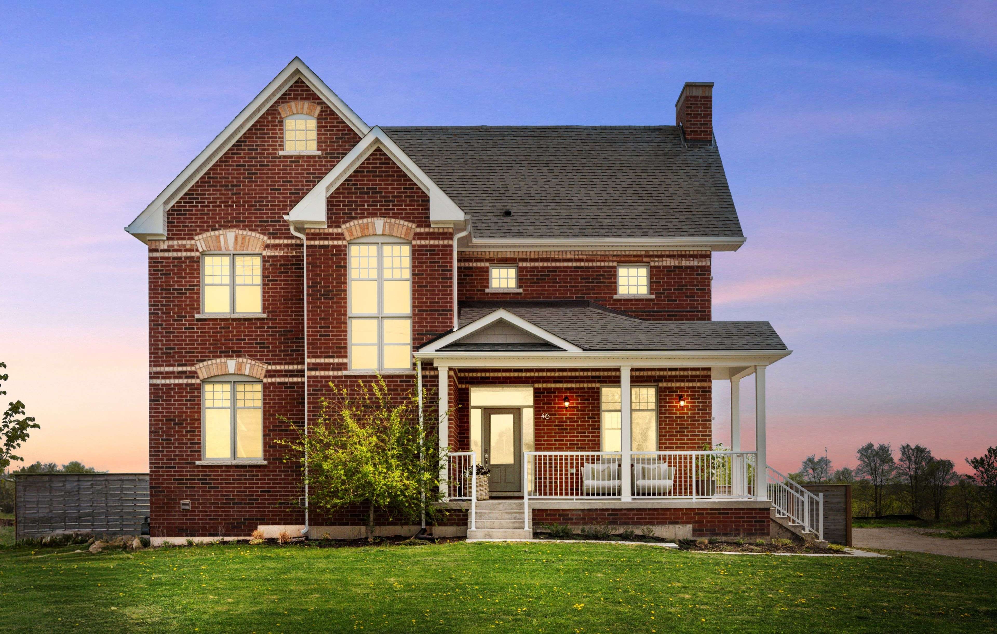 Clearview, ON L0M 1G0,46 Francis ST E