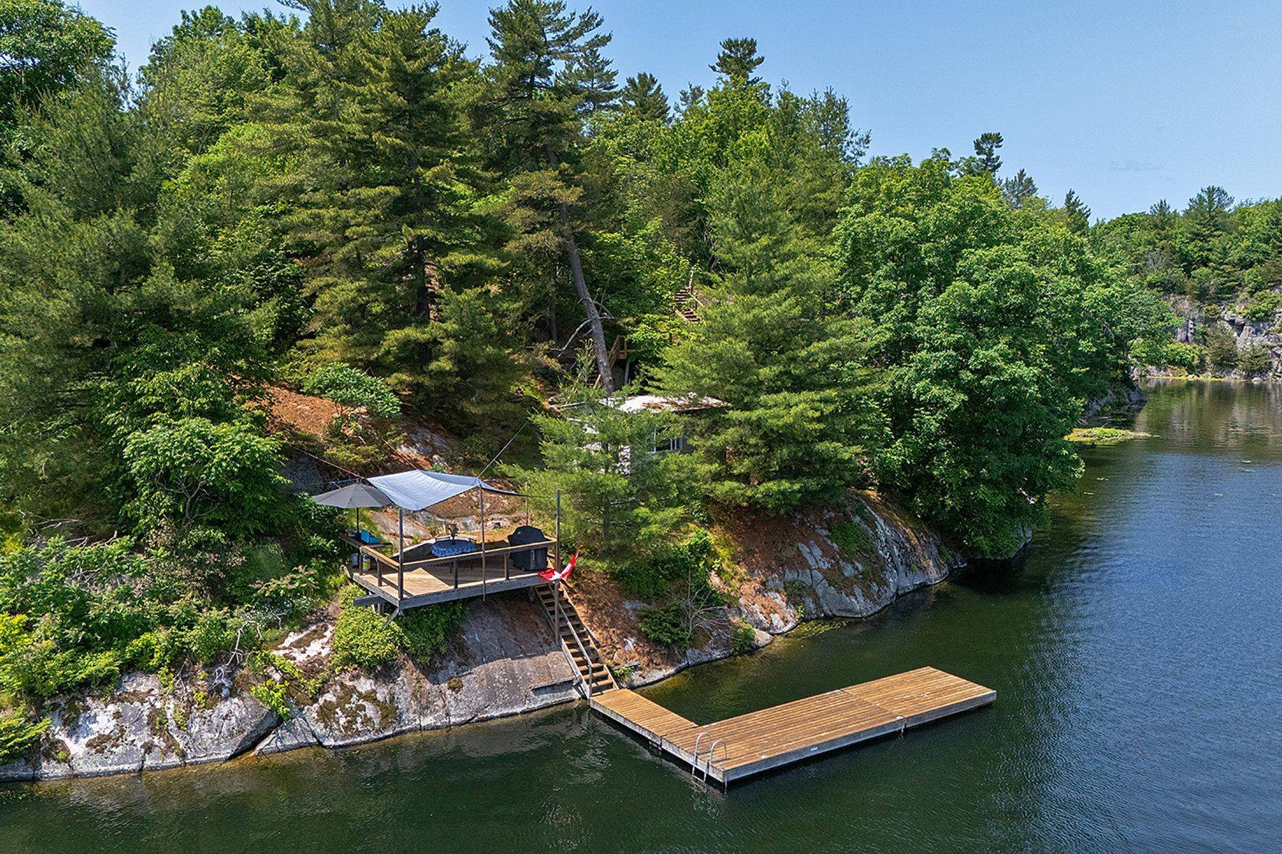 Leeds And The Thousand Islands, ON K0H 2N0,806A Rainbow Ridge LN