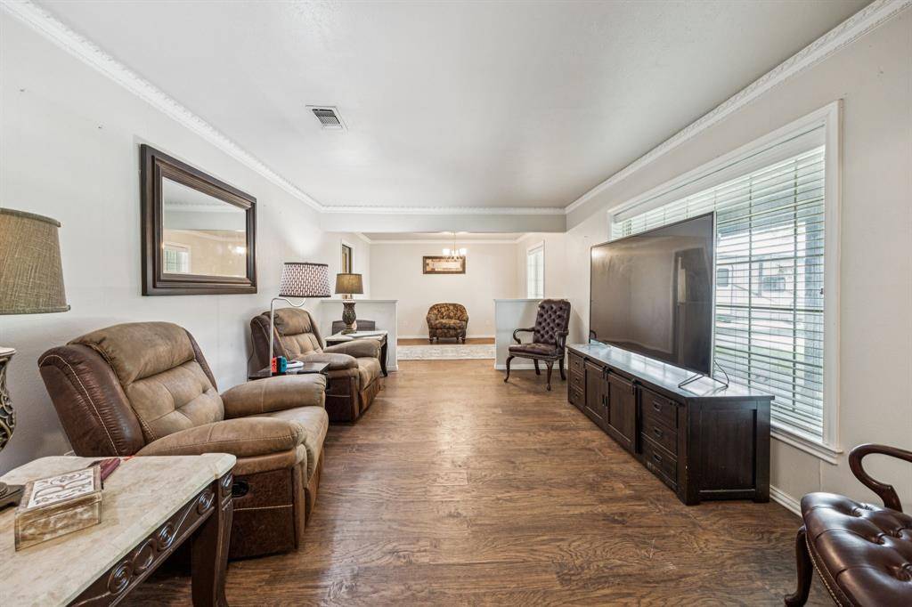 Alvarado, TX 76009,403 N Baugh Street