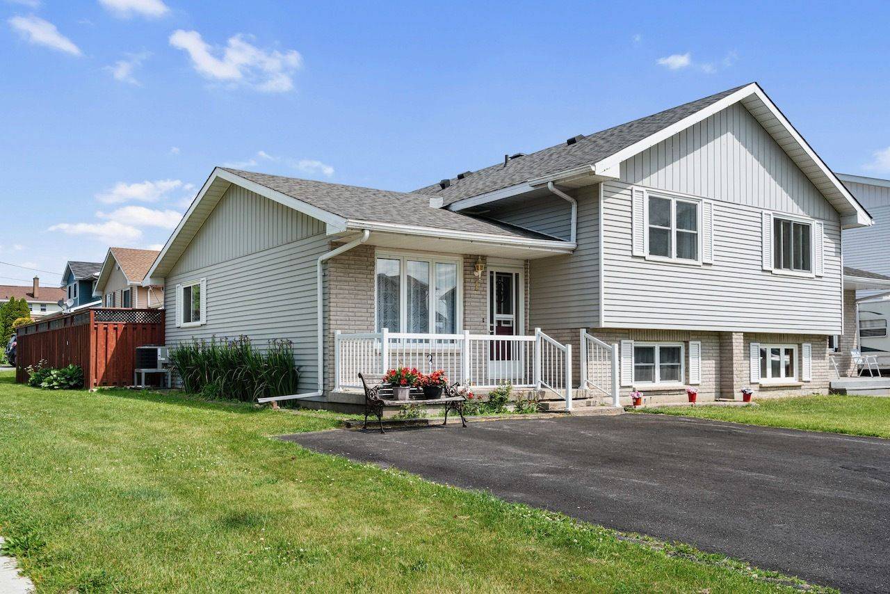 South Dundas, ON K0E 1K0,1 Carman CT