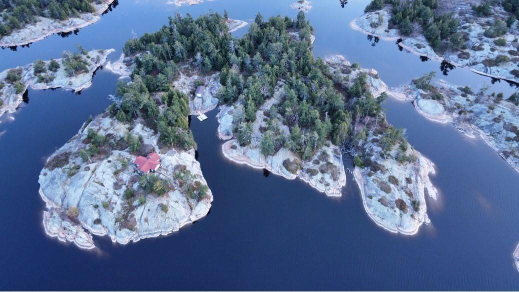 Parry Sound Remote Area, ON P0G 0A2,1 Cash Island D328 IS