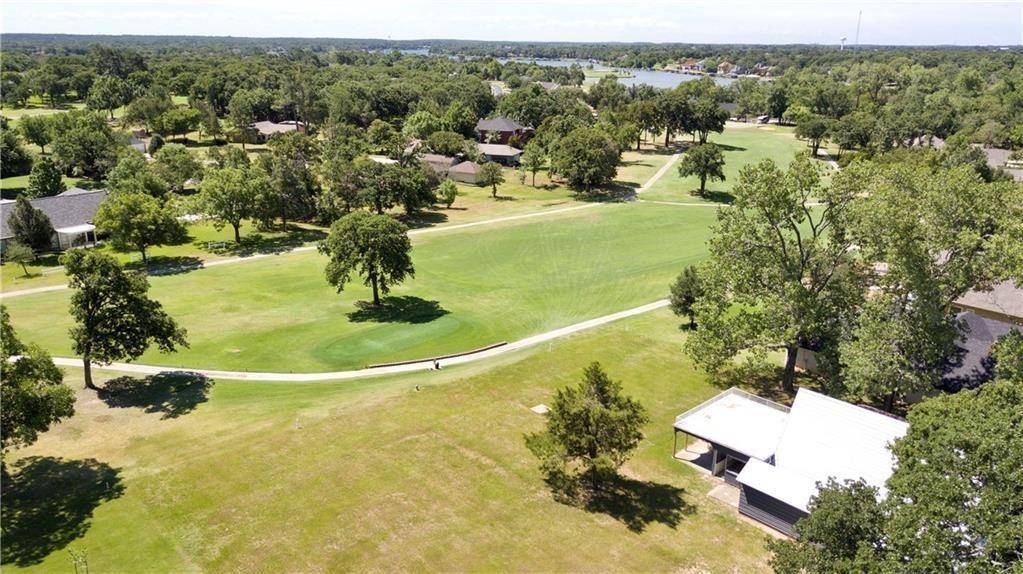 Lake Kiowa, TX 76240,107 Cayuga Trail