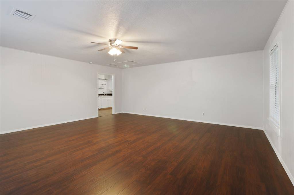 Denton, TX 76205,1415 Oakwood Drive