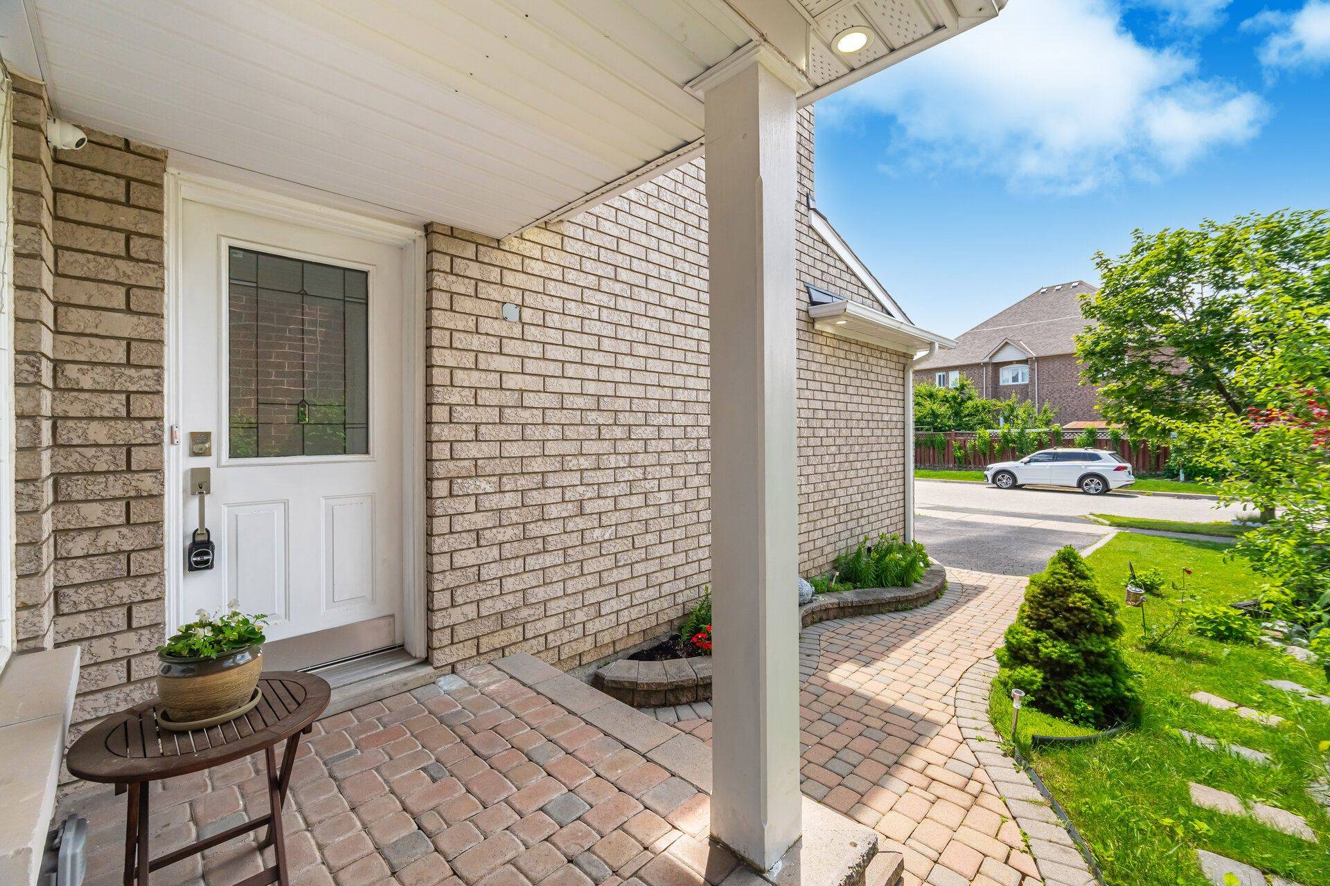 Mississauga, ON L4Z 3X1,5394 Byford PL