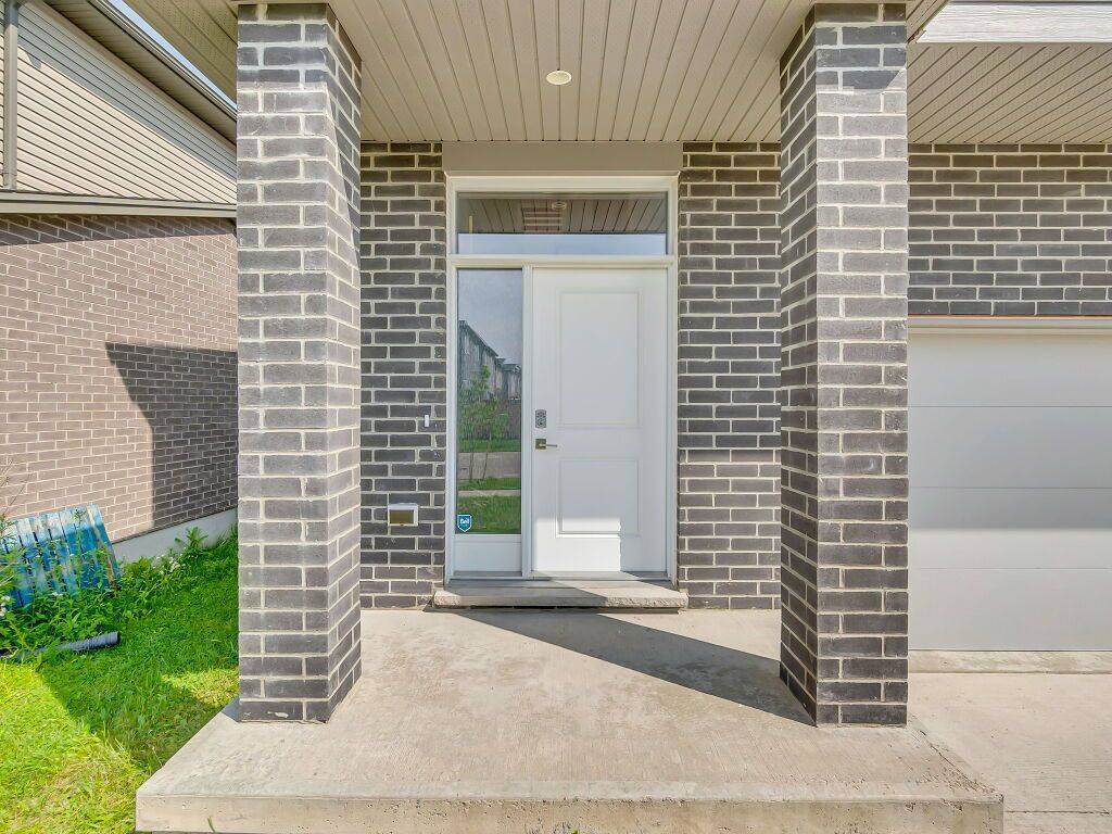 London North, ON N6G 0G9,1171 Elson RD