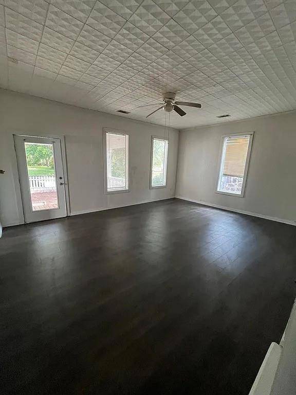 Palestine, TX 75801,705 W Green Street