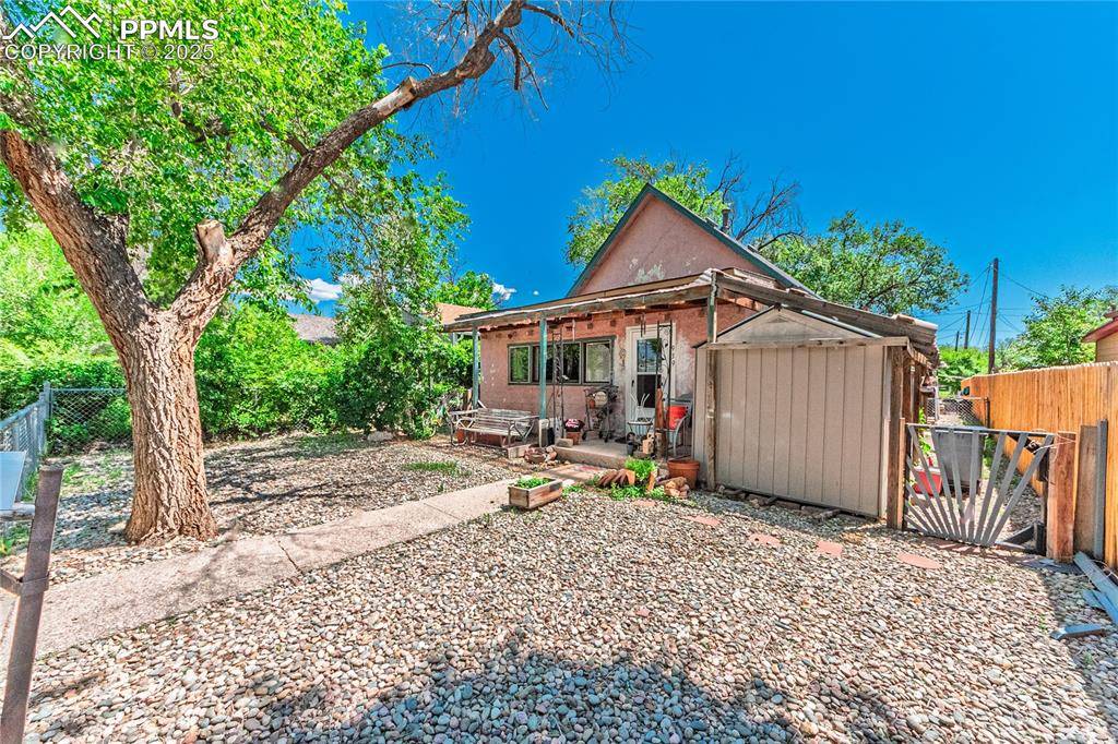 Colorado Springs, CO 80903,939 Conejos ST