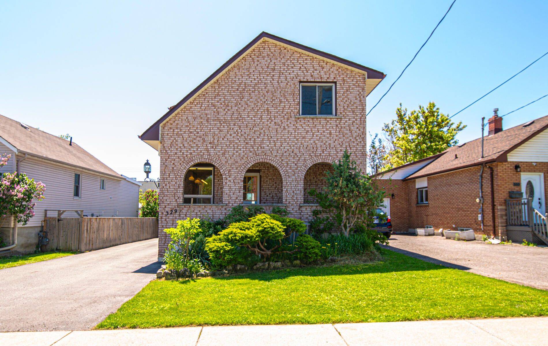 Oshawa, ON L1J 2M6,329 Buena Vista AVE