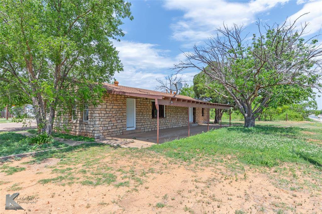 Bronte, TX 76933,415 Sweetwater Road