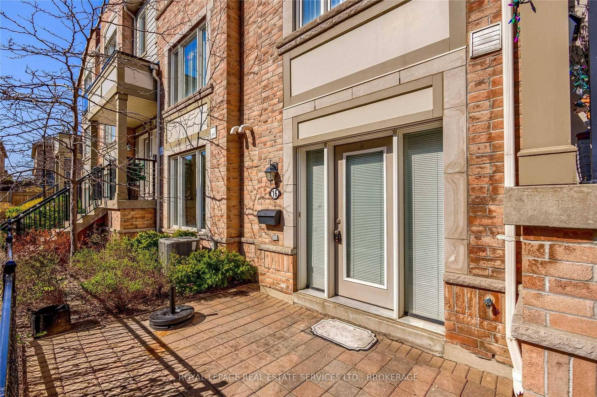 Mississauga, ON L5M 0L8,5650 Winston Churchill BLVD #16