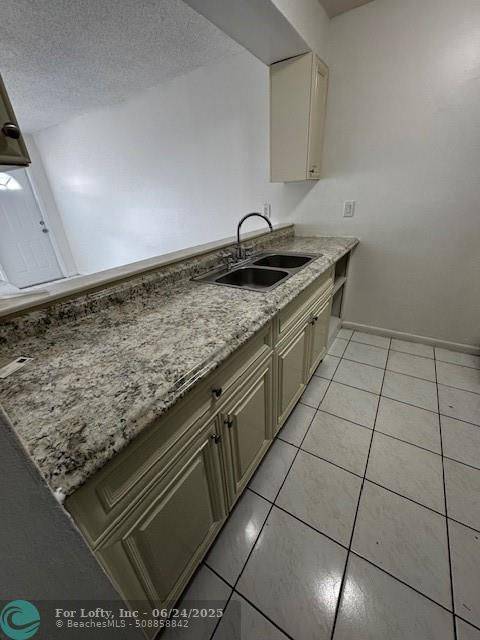 West Palm Beach, FL 33415,5793 S Rue Rd