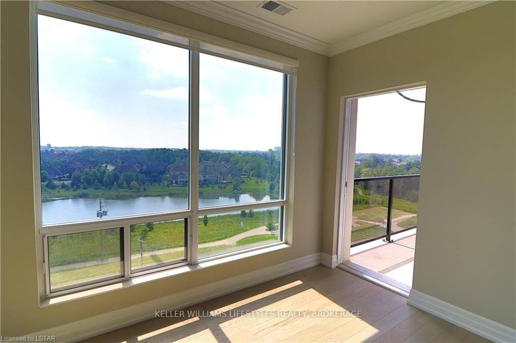 London North, ON N6G 0Z3,480 Callaway RD #704