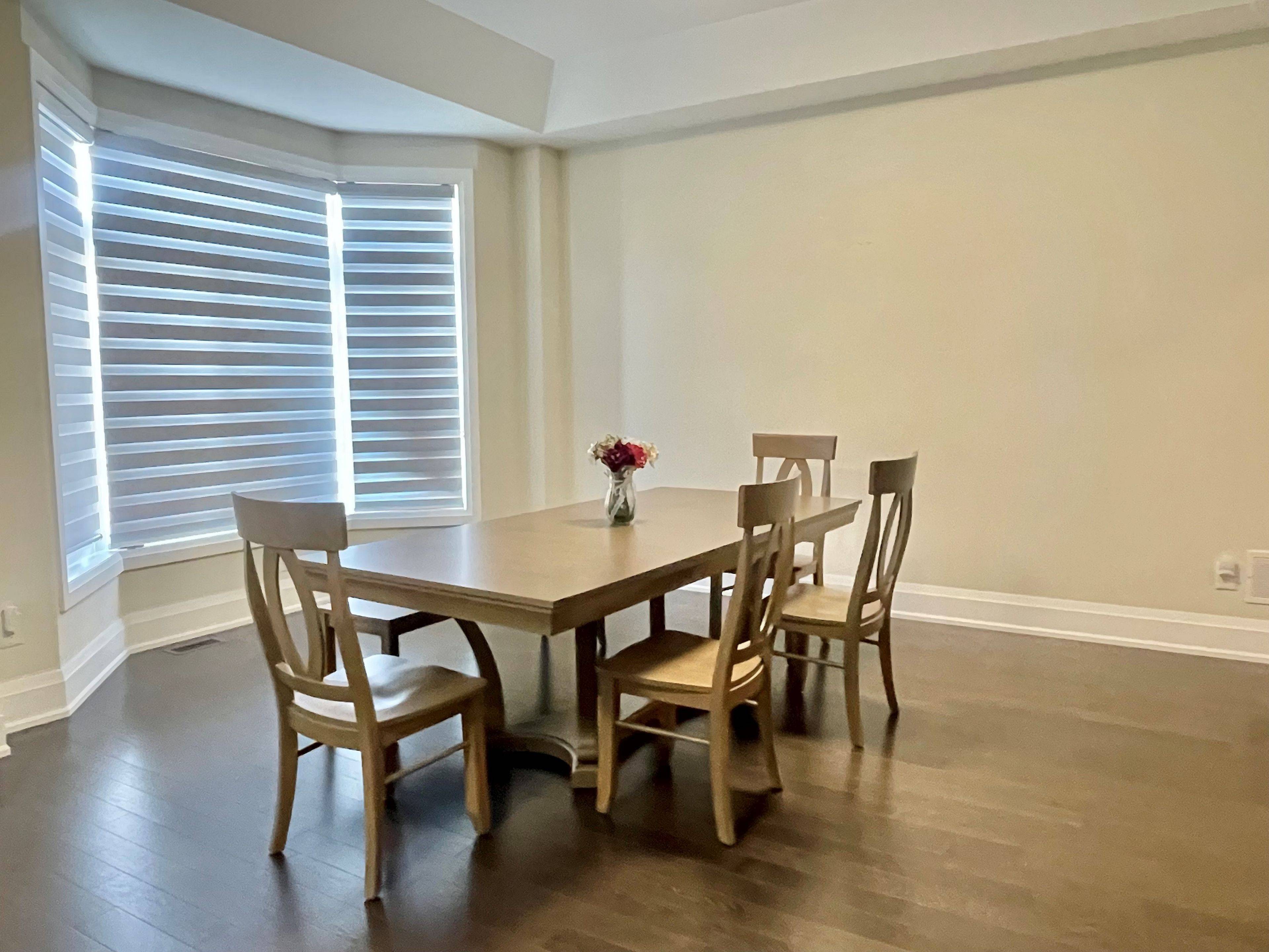 Mississauga, ON L5M 2M9,5192 Symphony CT