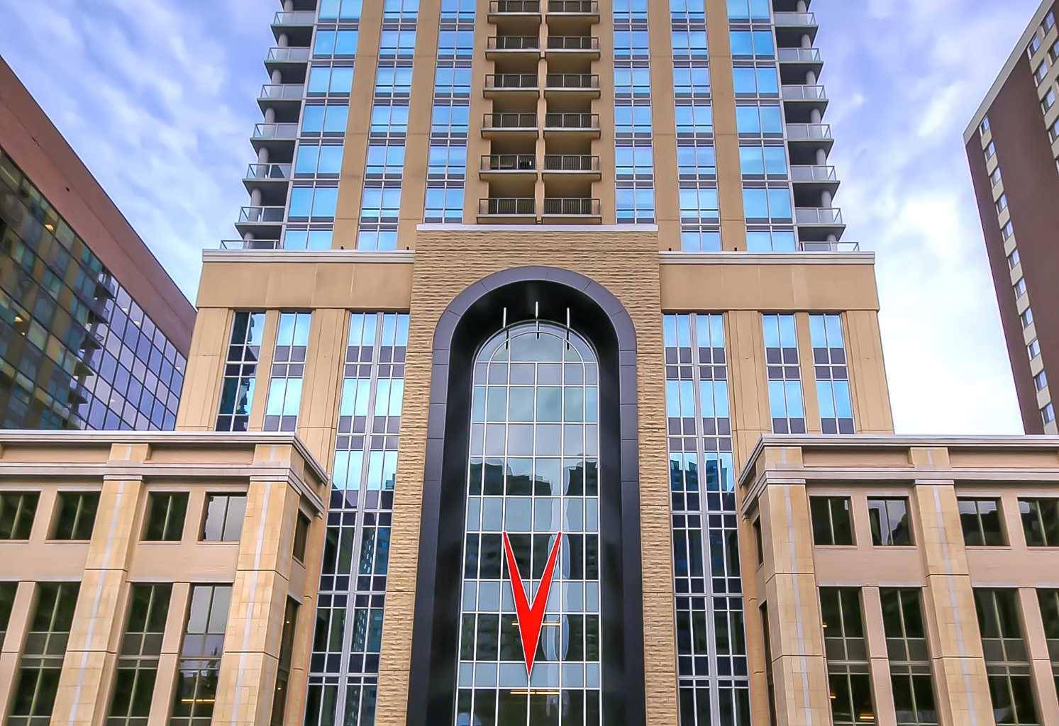 Calgary, AB T2P 1J3,930 6 AVE SW #3206