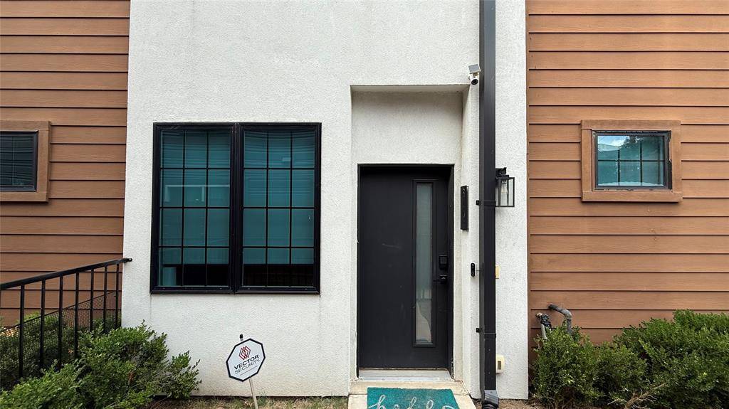 Dallas, TX 75204,1910 Caddo Street #B103
