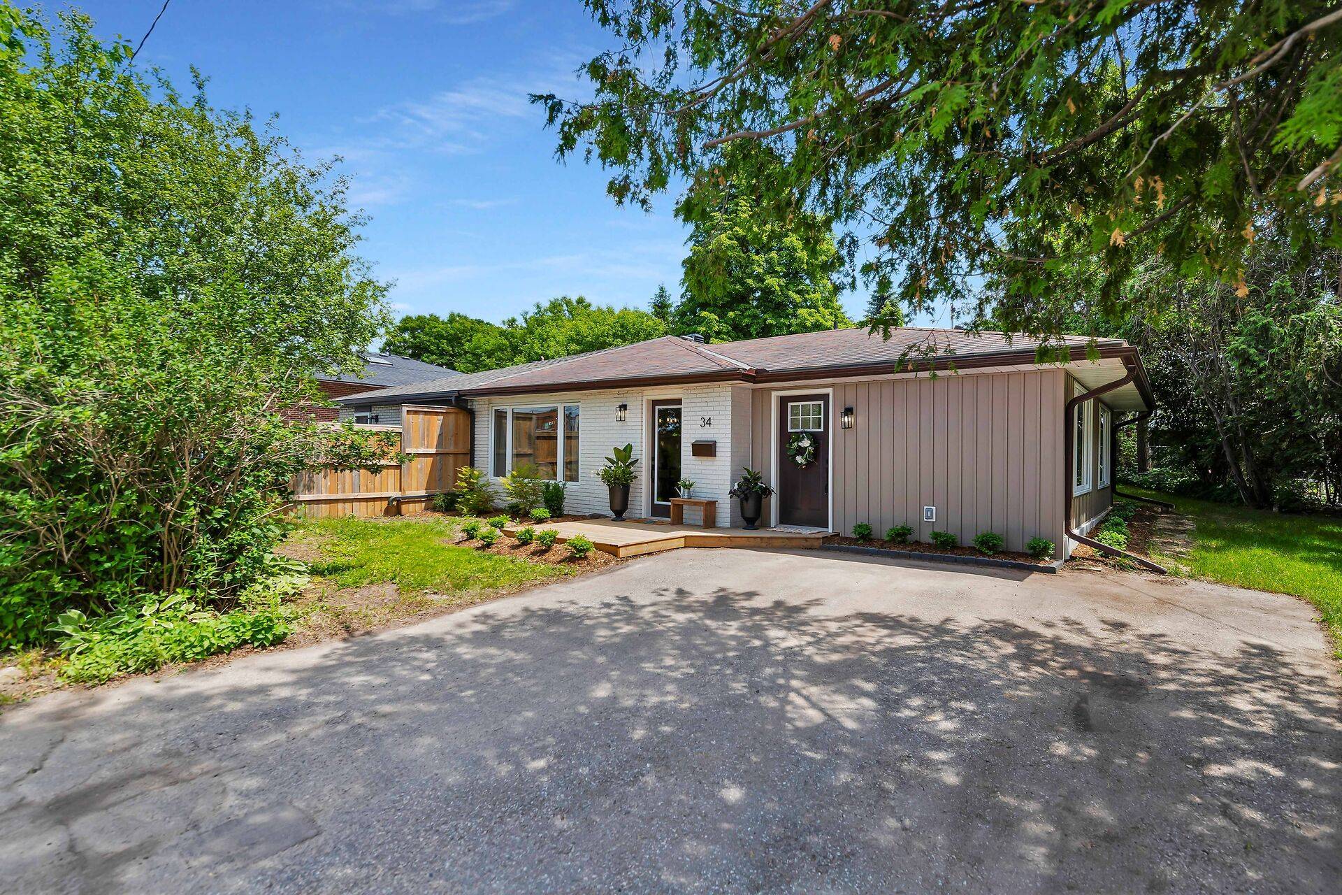 Orangeville, ON L9W 1P7,34 Hillside DR