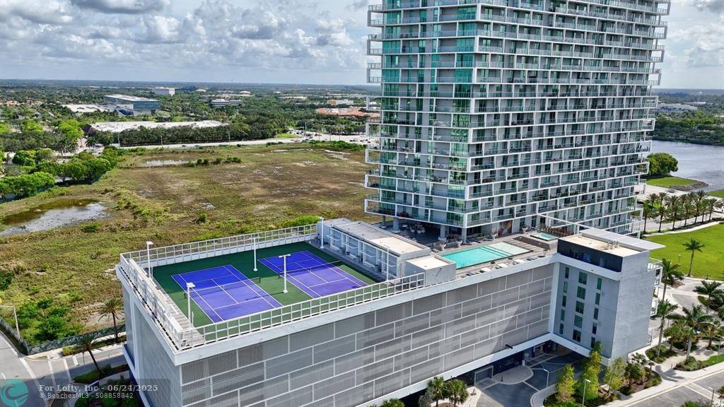Sunrise, FL 33323,2000 Metropica Way #2108