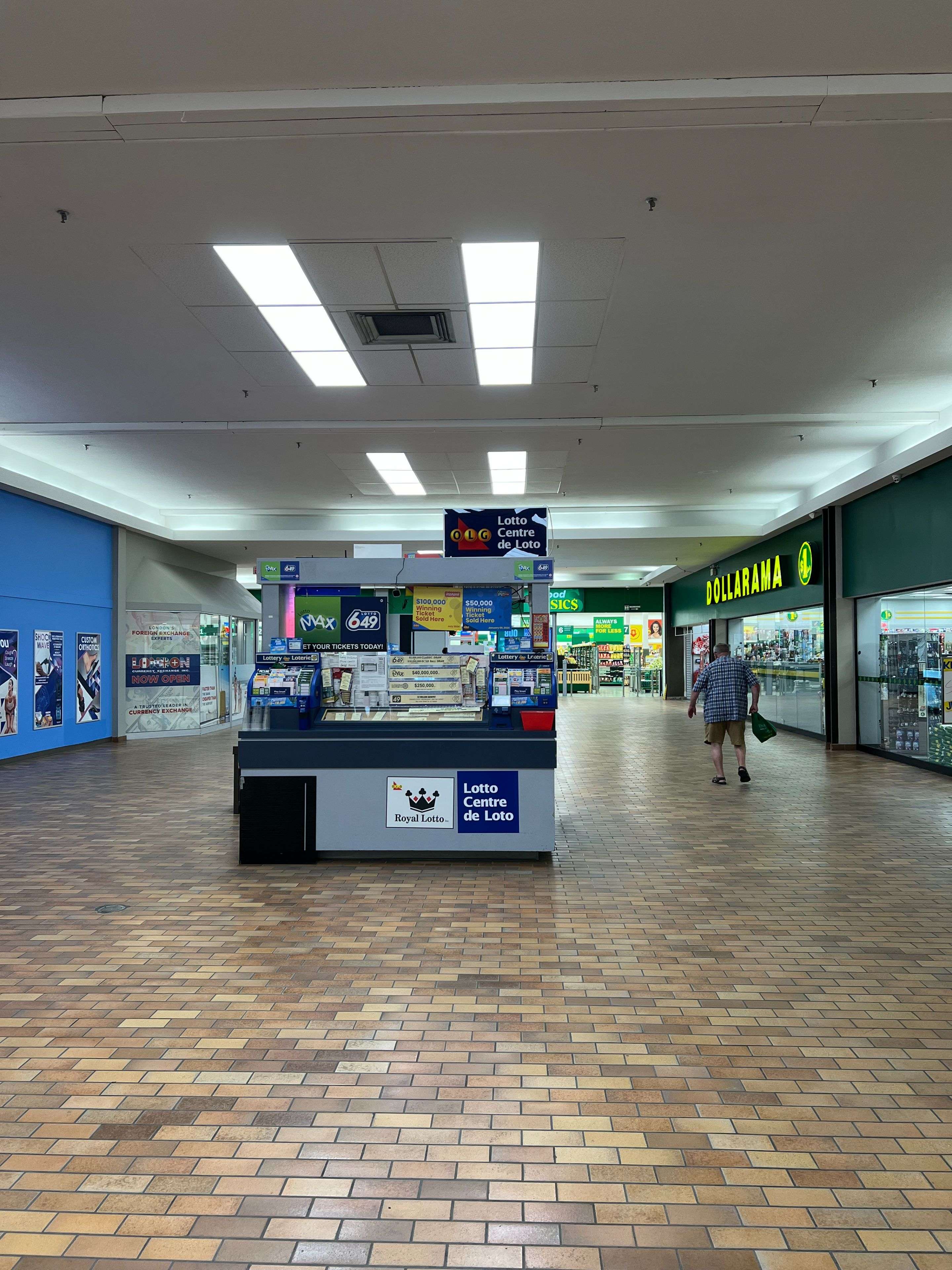 London North, ON N6G 2V9,1225 Wonderland RD N #K3