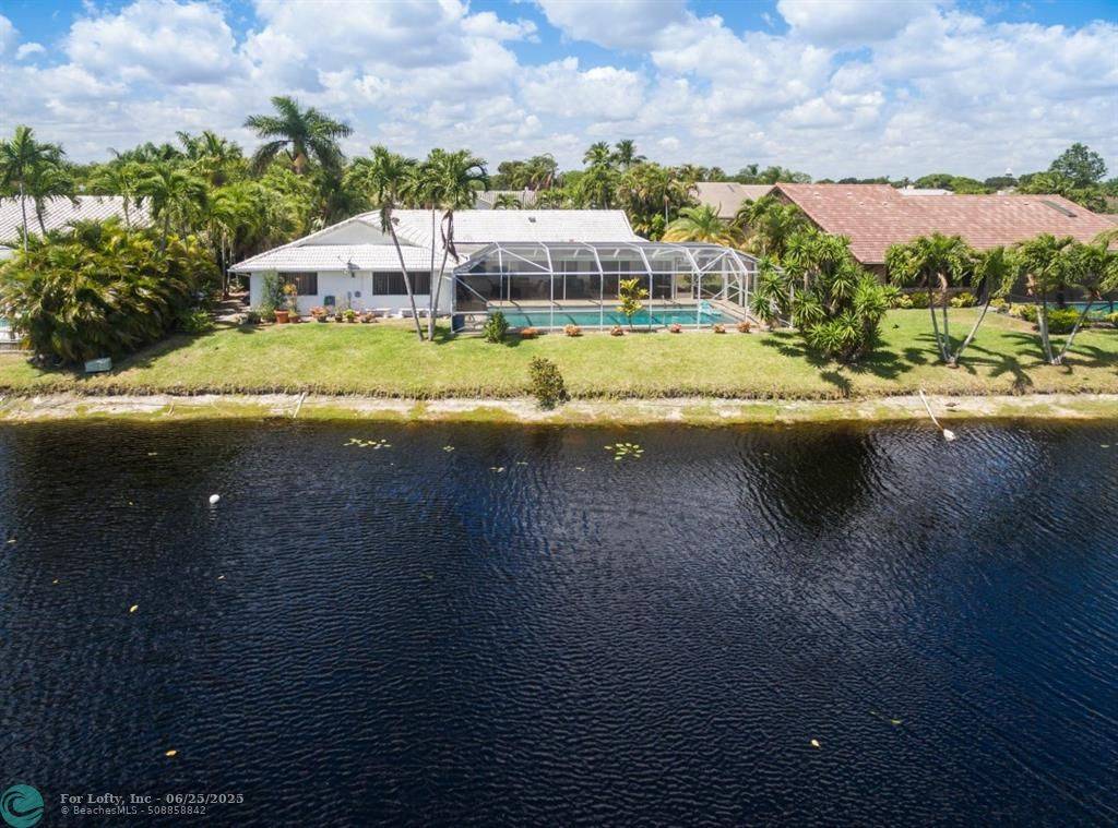 Deerfield Beach, FL 33442,2422 Lob Lolly Lane
