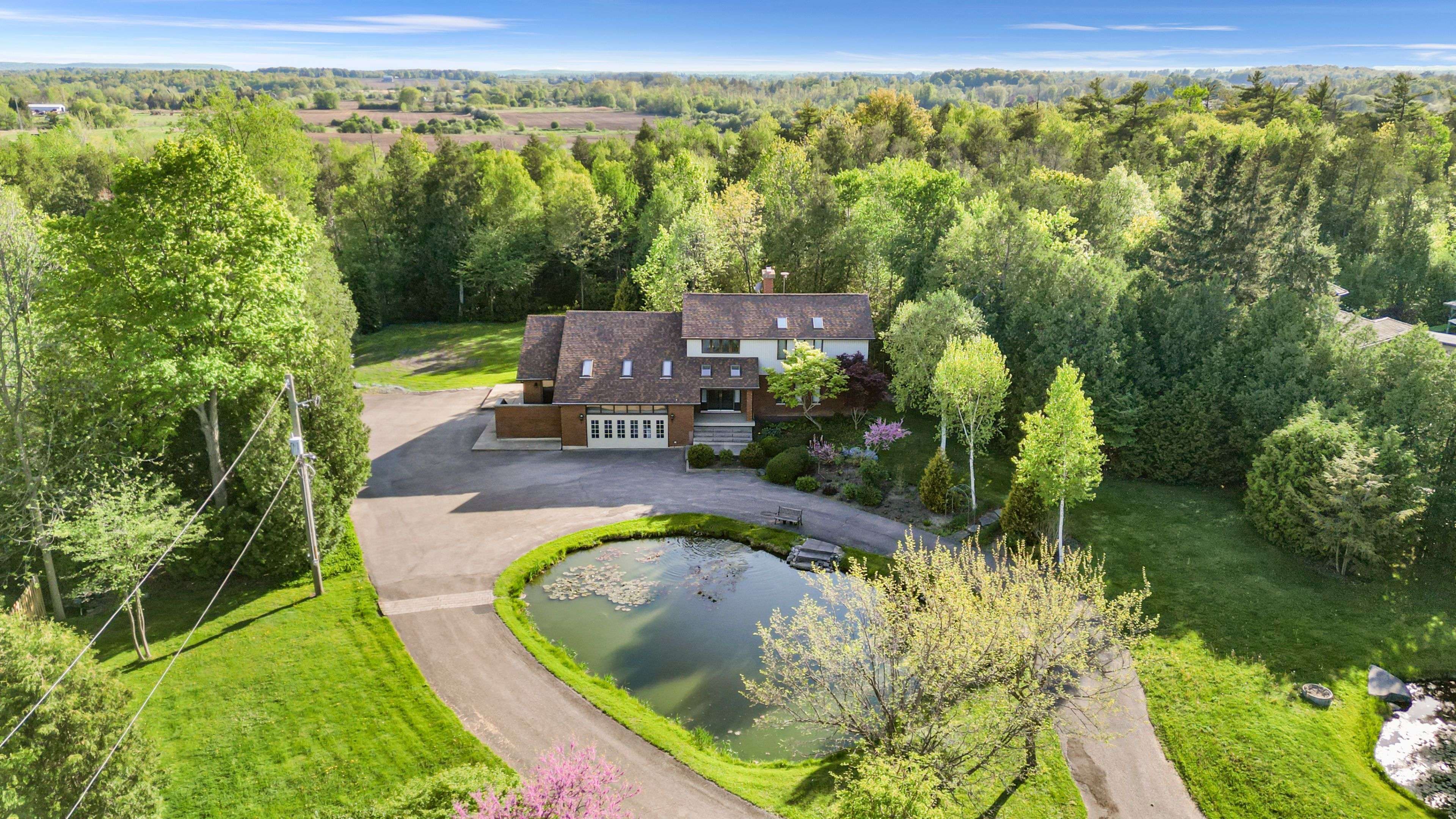 Halton Hills, ON L0P 1K0,9132 Ninth Line