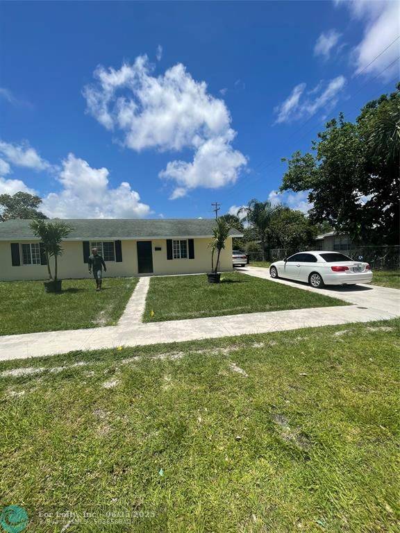 West Palm Beach, FL 33401,1476 7th St