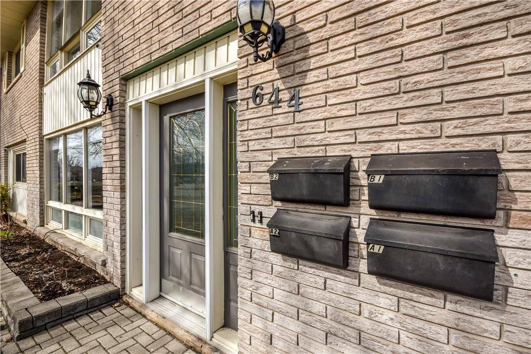 Orillia, ON L3V 3C6,644 MISSISSAGA ST W