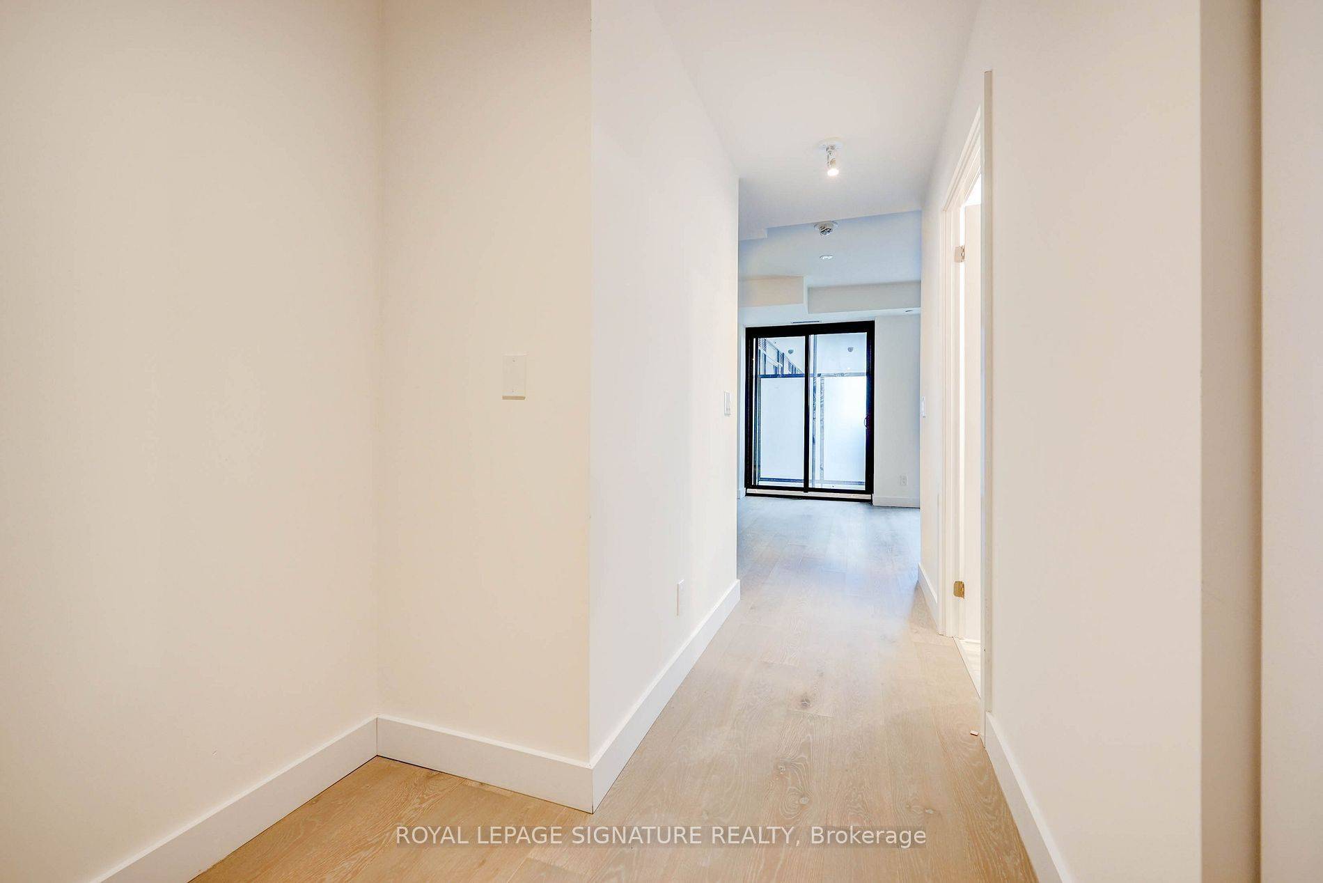 Toronto W08, ON M8X 2R6,160 Kingsway CRES #501