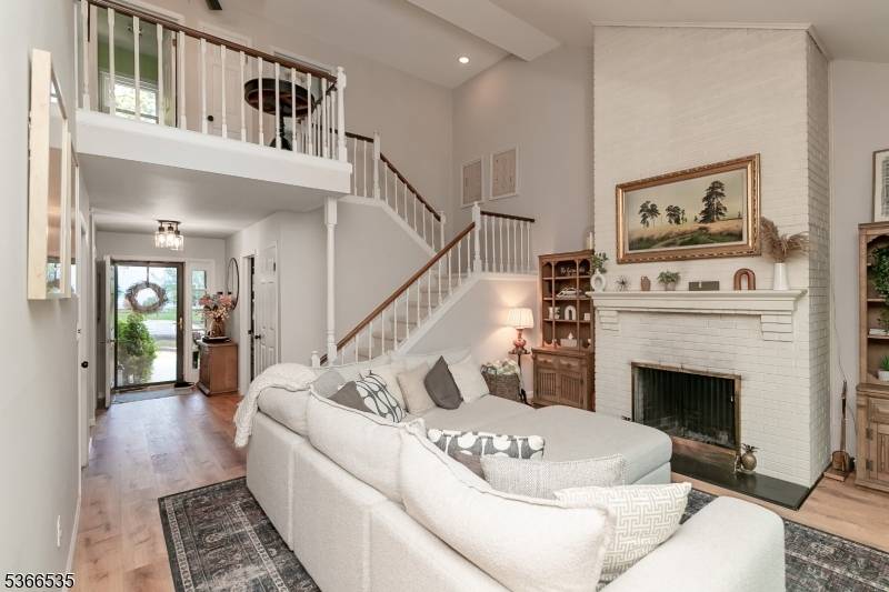 Allamuchy Twp., NJ 07840,11 Killdeer Drive