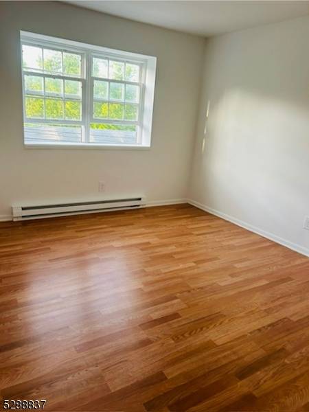Newton Town, NJ 07860,7a Hillside Ave #3