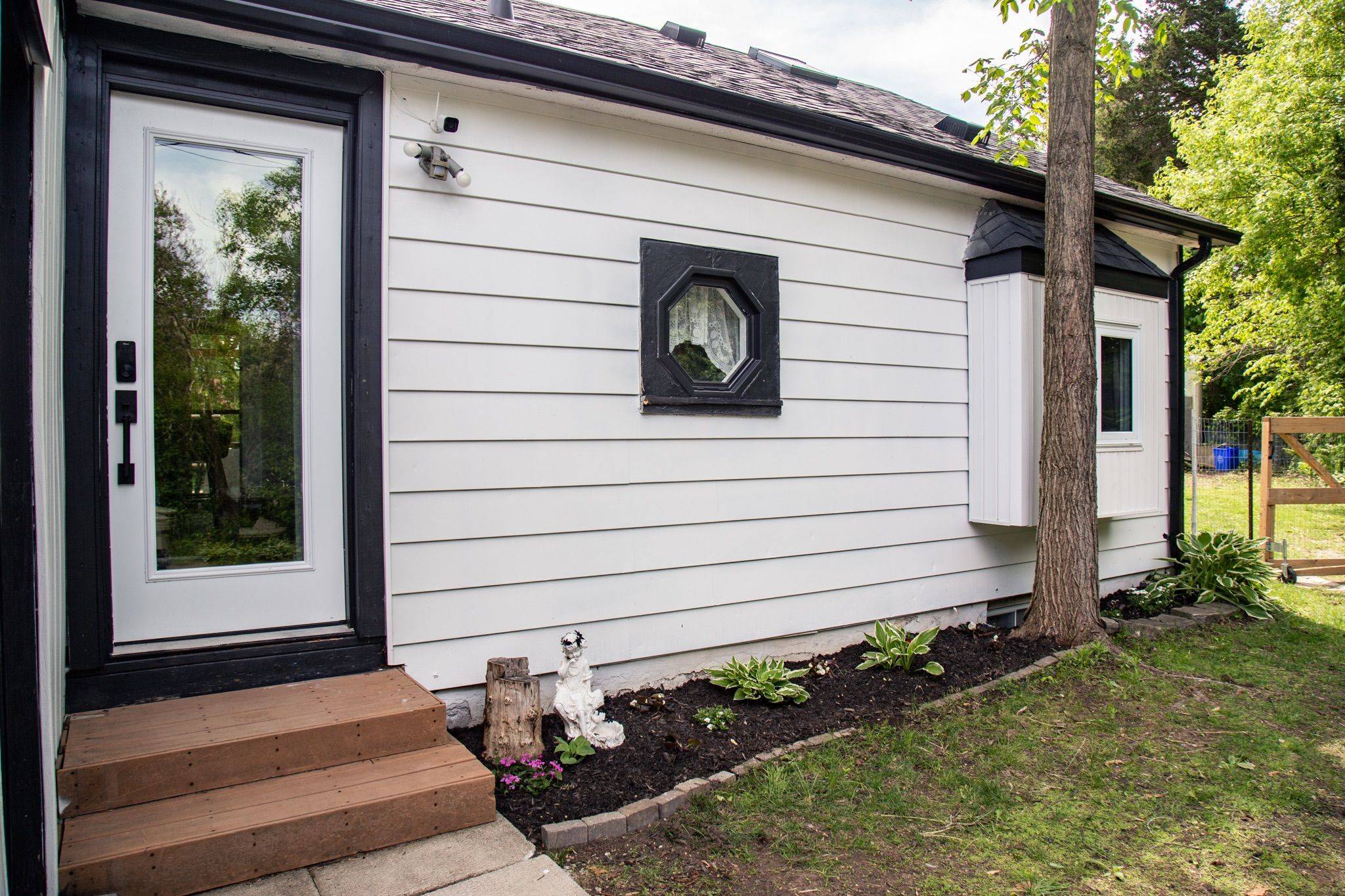 Norfolk, ON N3Y 4J9,948 Mcdowell ST E