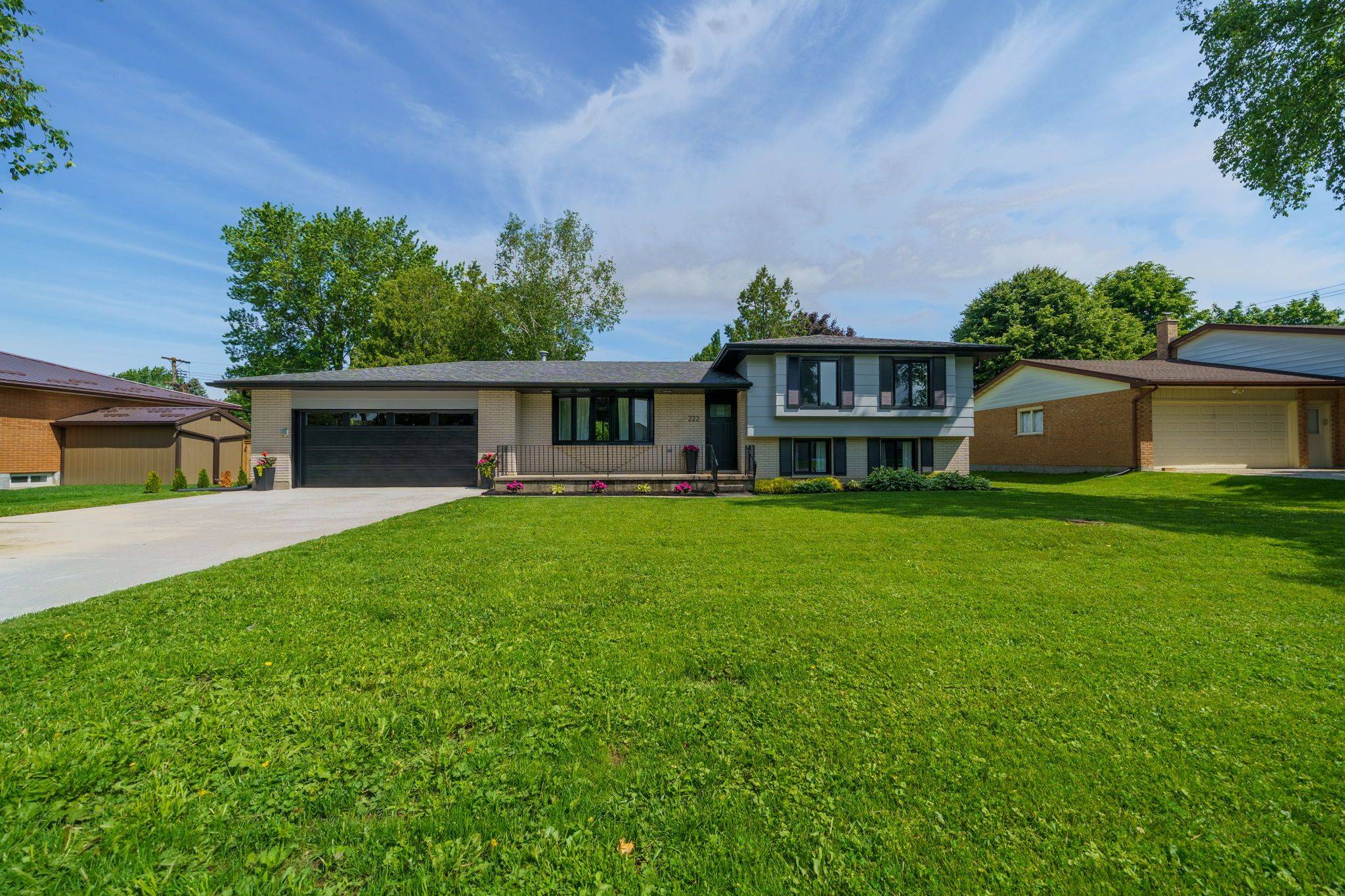 South Huron, ON N0M 1S1,222 CHURCHILL DR