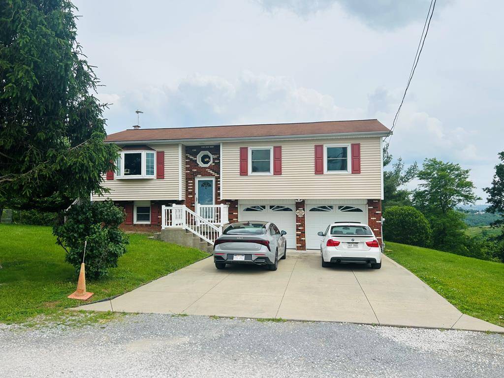 Moundsville, WV 26041,106 Shelby Ln