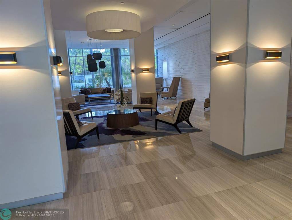 Sunny Isles Beach, FL 33160,100 Bayview Dr #1005