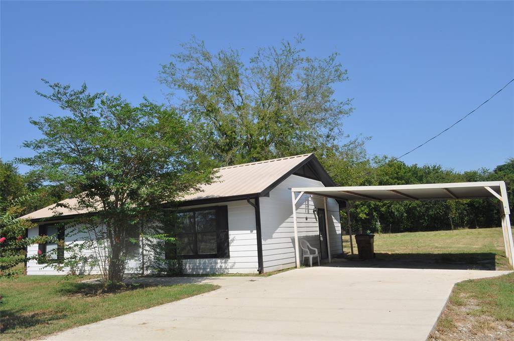 Saltillo, TX 75478,964 Farm Road 900 N