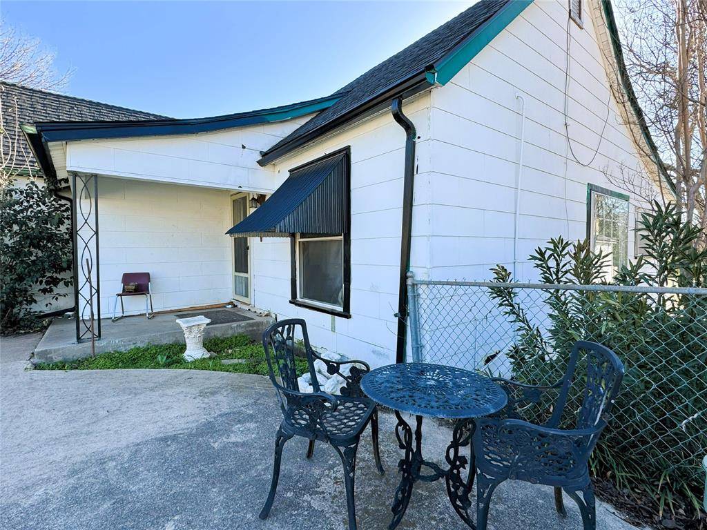 Haltom City, TX 76117,3229 Meadow Oaks Drive