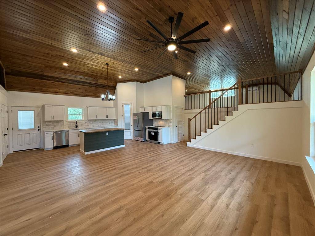 Bridgeport, TX 76426,145 Greenbriar Court